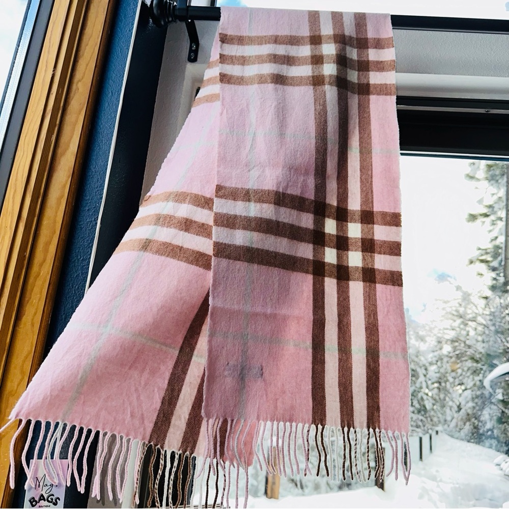 Burberry: Baby Pink Giant Check Plaid Scarf - Picture 6 of 9